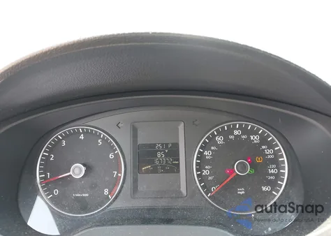 2013 Volkswagen Jetta 2.5L Se z USA, uszkodzony, nr VIN 3VWDX7AJ2DM351005